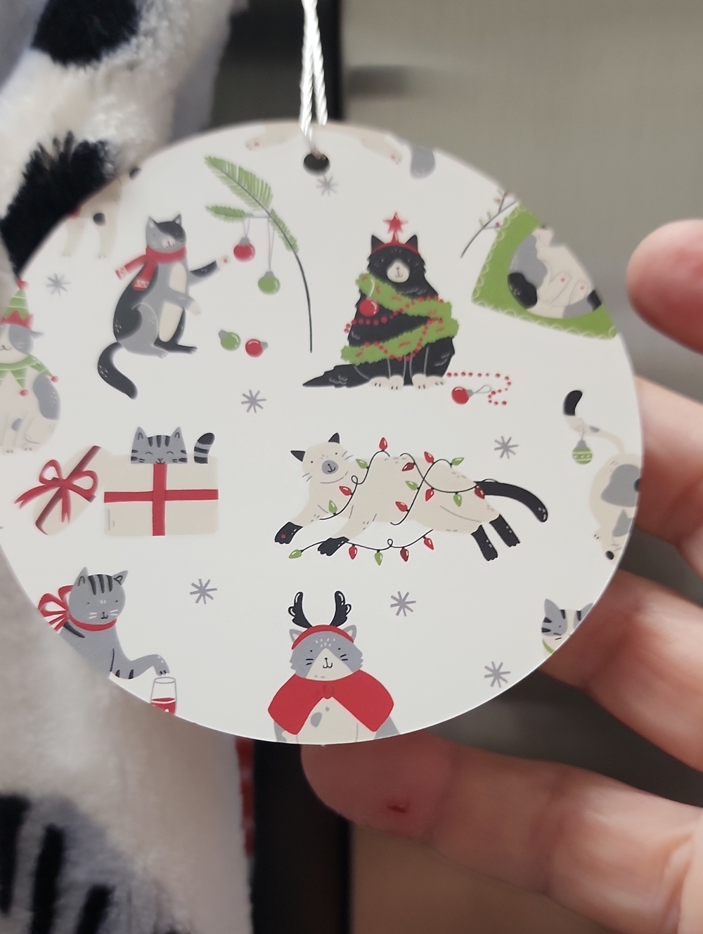 Christmas Cat Blanket. Oversized, Super Soft! NEW! - Picture 4 of 11